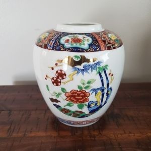 Miyako porcelain vase made in Japan